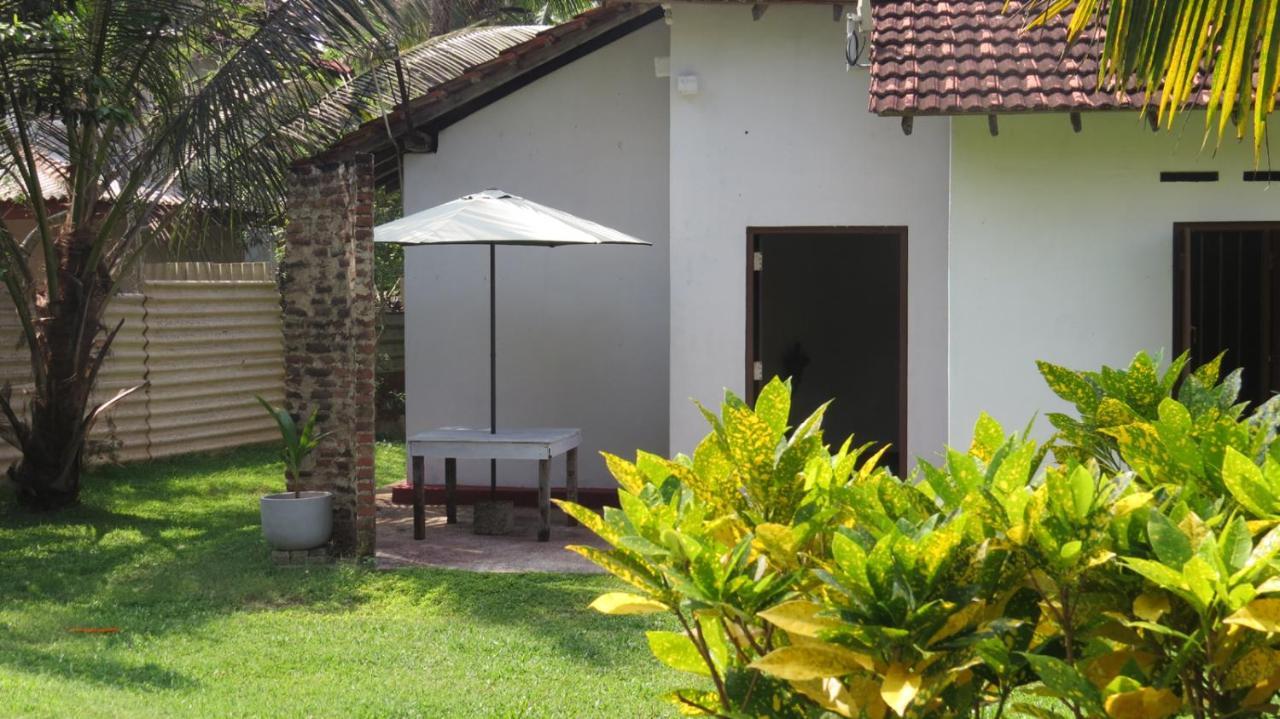 Mendis Cottage Weligama Kültér fotó